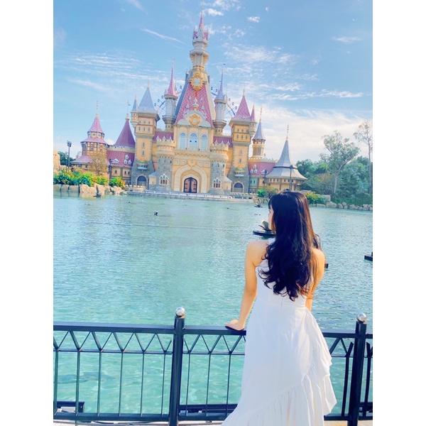 Đầm hãng Léa size M