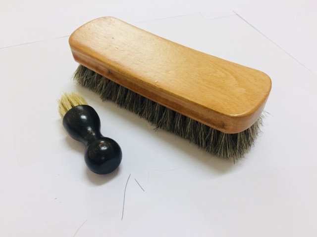 Bàn chải đánh giầy lông ngựa