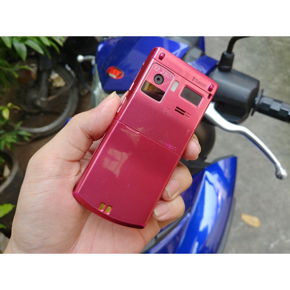 Điện thoại Fujitsu F-07B màu hồng