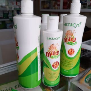 Sữa tắm Lactacyd milky