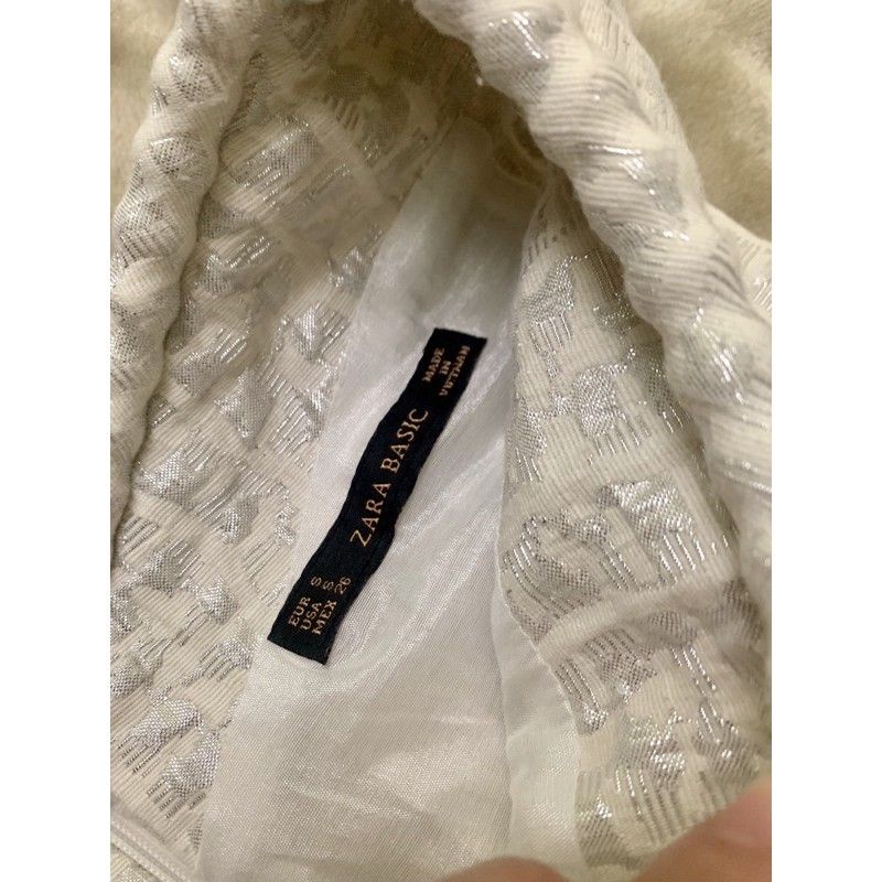 Pass đầm xòe zara auth