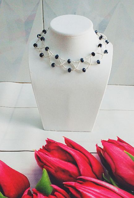 Manocanh vòng cổ nhung