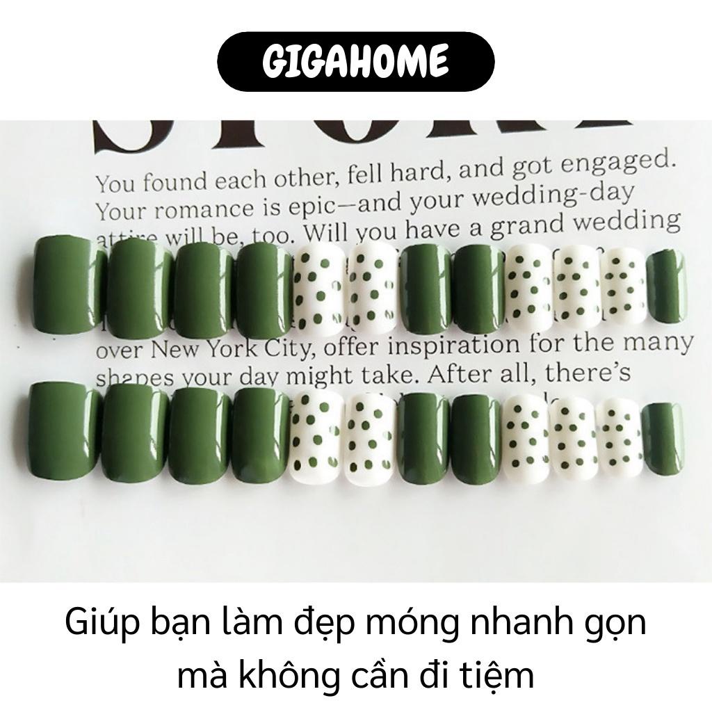 Móng Tay Giả GIGAHOME Bộ Nails 24 Móng Giả Màu Xanh Chấm Bi Đa Dạng, Thời Trang Nữ 8979