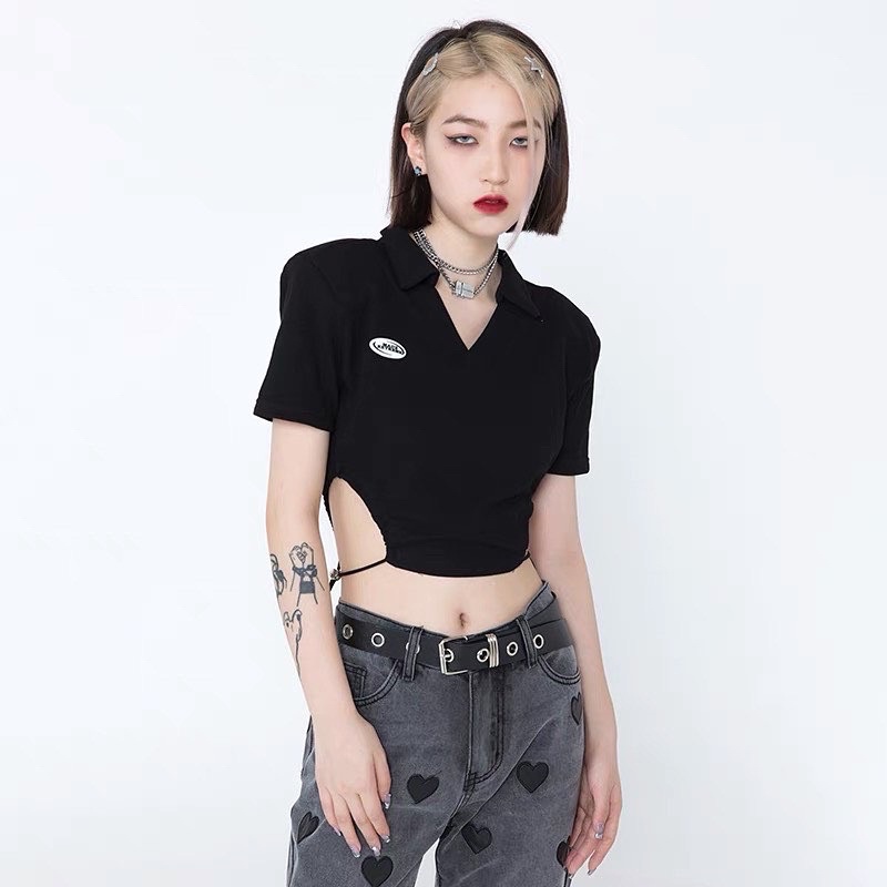 Áo croptop cutout eo