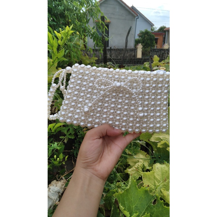 Ví cầm tay kết hạt cườm giả ngọc trai handmade đính nơ thời thượng