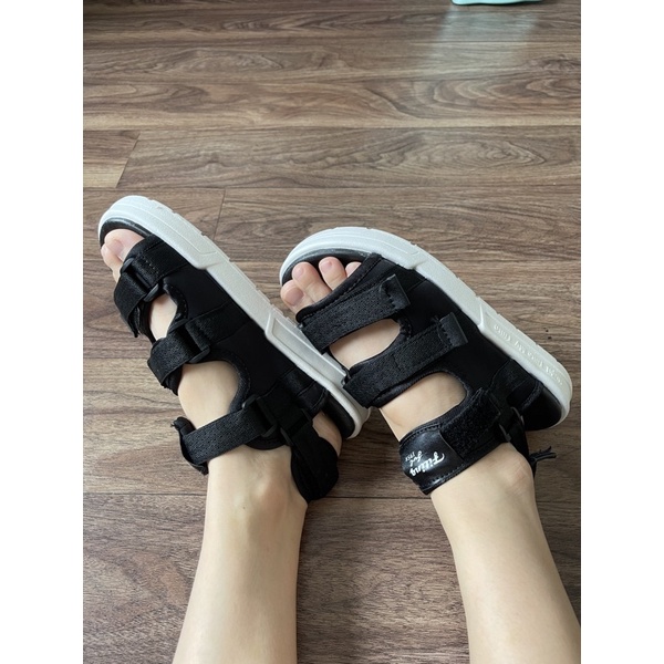 Dép Sandal Nam Nữ Đế Cao Su Cực Êm Chân Hot 2021 D141