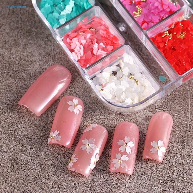 Nhũ cánh hoa trang trí móng mẫu mới siêu đẹp HOT