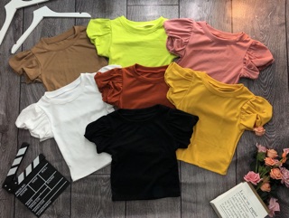 Áo croptop tay phồng