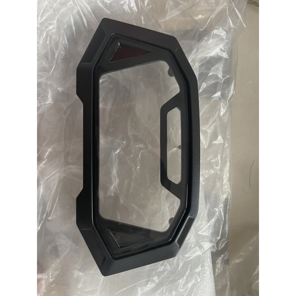 Nhựa đồng hồ sonic 150r