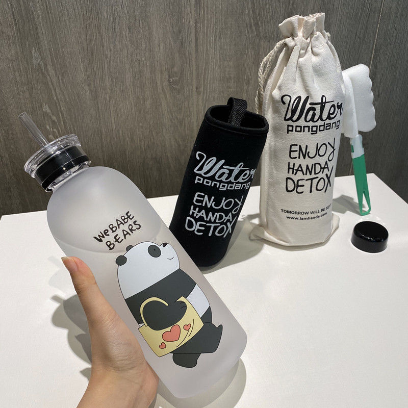 Bình Đựng Nước Bằng Nhựa Cỡ Lớn Có Ống Hút Tiện Dụng | BigBuy360 - bigbuy360.vn