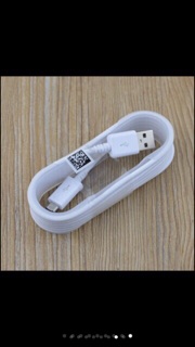 Cáp Xạc nhanh chân micro