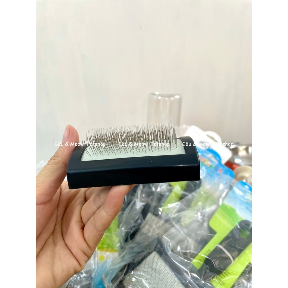 Lược cong đánh bông tơi lông gỡ rối chải lông chết làm mượt lông chó mèo - cán nhựa
