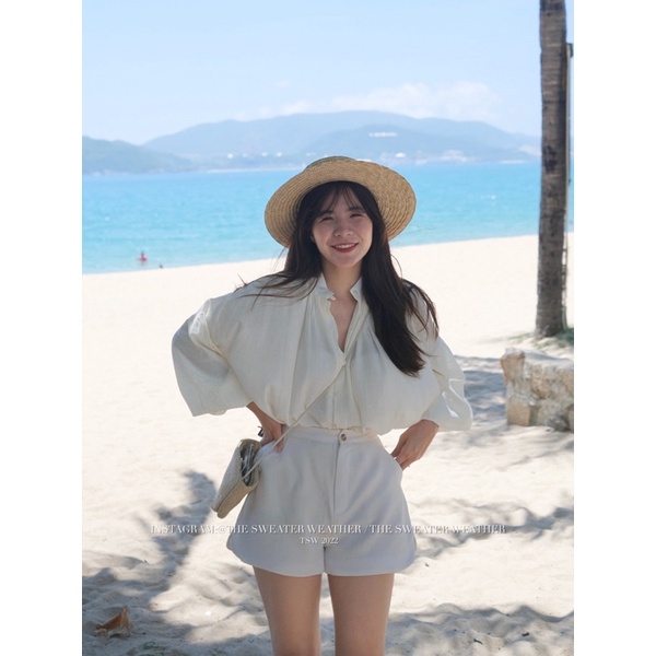 Quần short vải cut out vạt bầu the.sweaterweather TSW (ảnh thật)