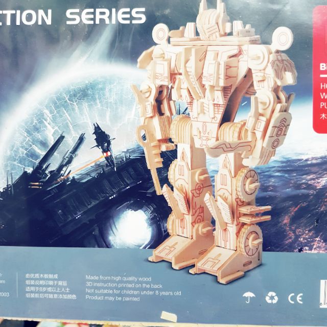 Lắp ráp mô hình robot