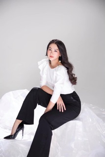 Áo sơ mi tay bồng