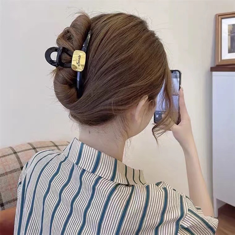 Kẹp Tóc Màu Đen Phong Cách Retro 2022 Chất Lượng Cao