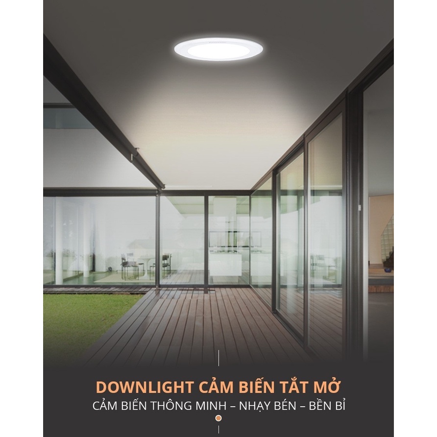 Đèn LED downlight 12w PANASONIC âm trần cảm biến chuyển động và ánh sáng DN Series NNNC7641688 / NNNC7645688