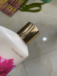SỮA DƯỠNG THỂ BODY LOTION VIC