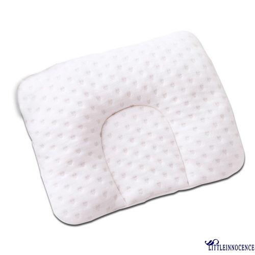 Gối nằm chống lật chất liệu cotton giữ ấm tốt cho bé