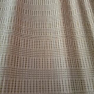 Chiếu trúc tâm vân gỗ đế lụa 1m6__1m8 x 1m9