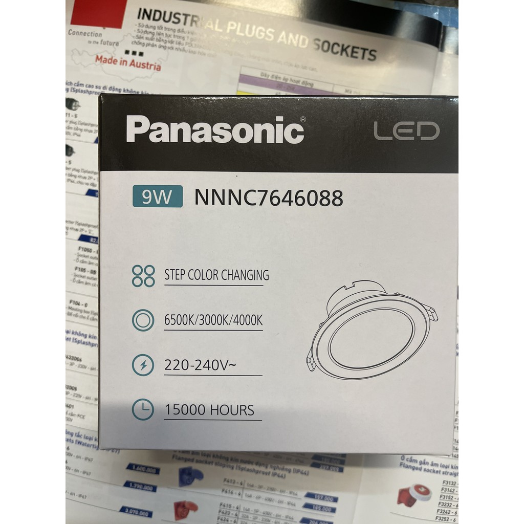 Đèn Led Âm Trần Panasonic Đổi 3 Mầu 9w Phi 110 mm