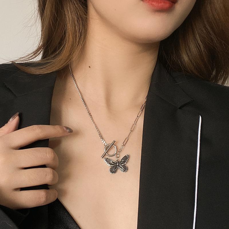 Dây chuyền hợp kim Docamo vòng tay nữ đẹp mặt hồ điệp cao cấp PK13