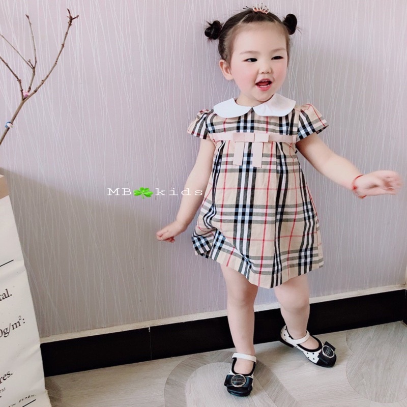 váy bbr cổ tròn cho bé