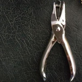 Kìm bấm lỗ giấy,bìa