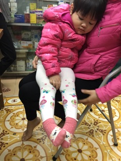 Tất CHỐNG TRƯỢT cho bé