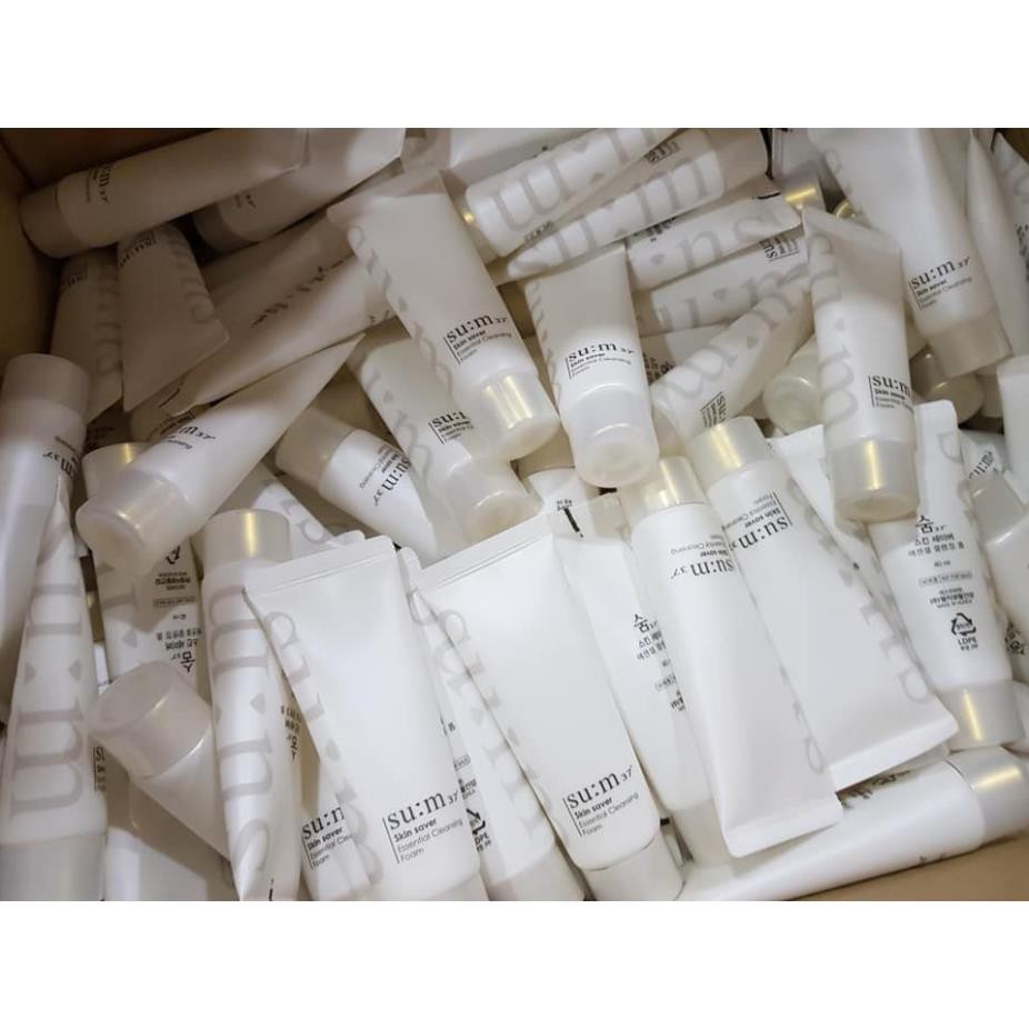 Sữa Rửa Mặt Trắng Da Sum Essential Cleansing Foam 40ml