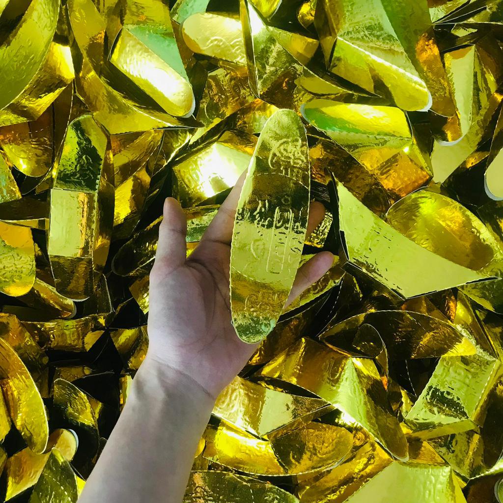 Vàng thuyền cúng lễ