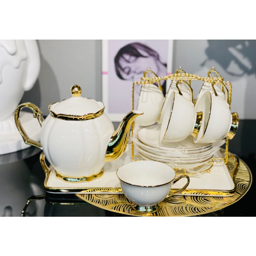 bộ ấm trà có giá treo đĩa lót tằng kèm 6 muỗng cafe. bộ tách pha trà có giá treo