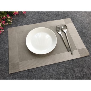 TẤM LÓT BÀN ĂN 45X30CM CÁCH NHIỆT VÀ CHỐNG TRƯỢT