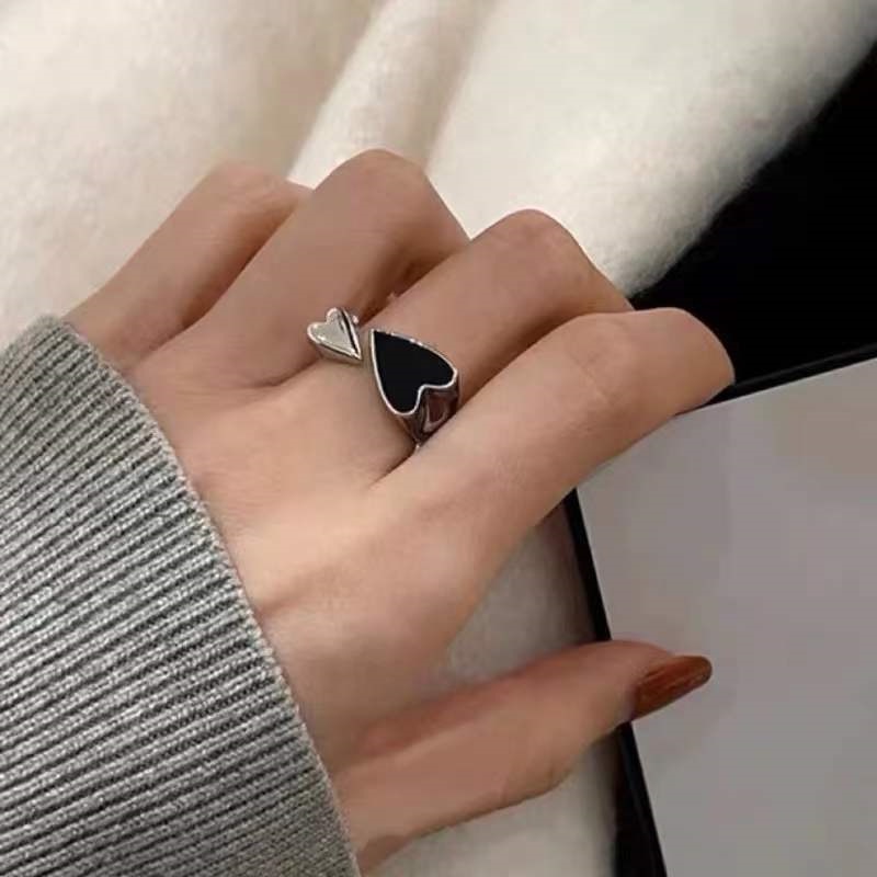 Nhẫn Hở Màu Bạc Hình Trái Tim Màu Đen Đơn Giản Thời Trang Cho Nữ