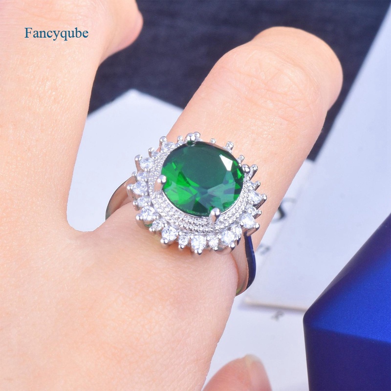 Nhẫn đính đá zircon lớn màu bạc thời trang dành cho nữ