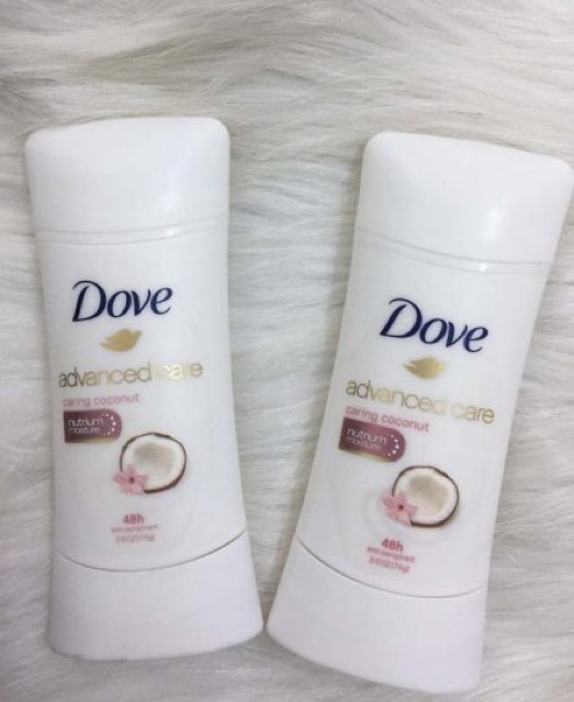 Lăn khử mùi Dove Advanced Care 48h giúp loại bỏ mùi hôi và chống ẩm ướt 74g