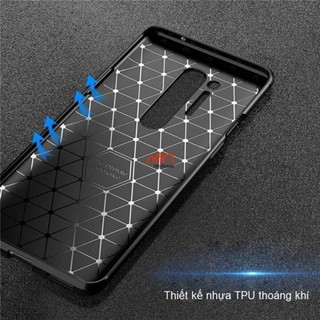 Ốp lưng mềm vân carbon OnePlus 8 Pro