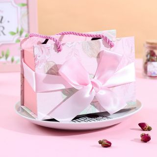 Hộp quà đựng son sang trọng