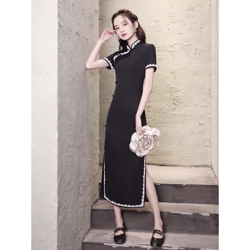 Sườn Xám Dài Phối Ren 40-70Kg