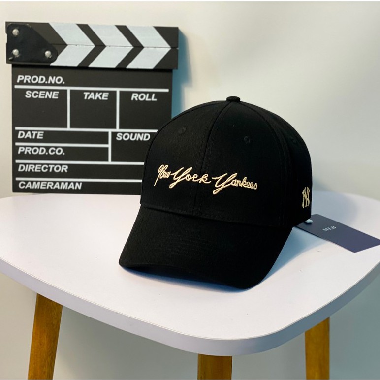 Mũ lưỡi trai NY thêu yankee đen logo thêu vàng Style hàn quốc dành cho cả nam và nữ Free size