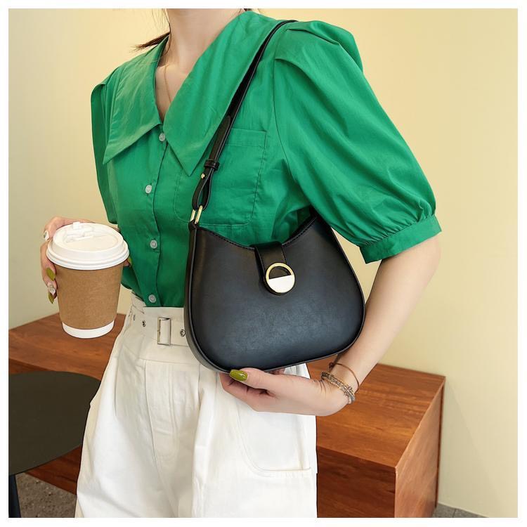 Túi xách đeo chéo nữ thời trang giá rẻ đẹp đi chơi phong cách hàn quốc dễ thương cute DC136