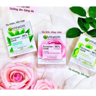 KEM DƯỠNG ẨM GARNIER