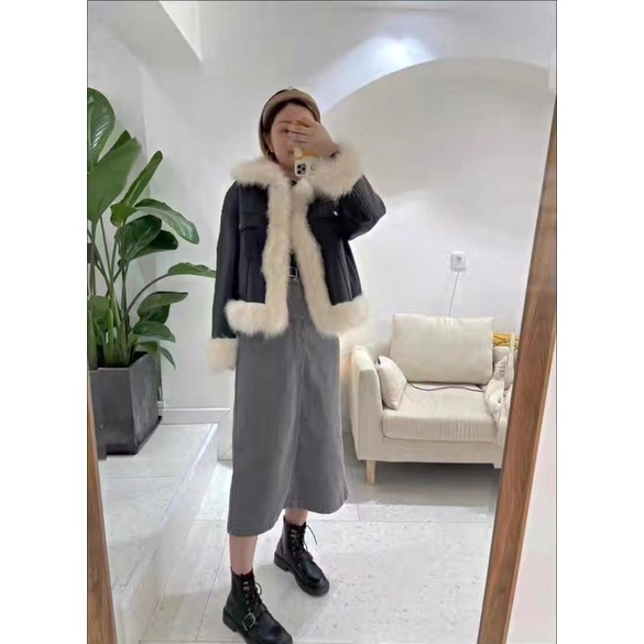 Áo khoác da viền lông