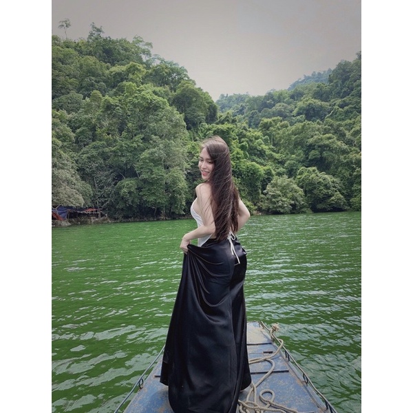 Váy Đụp Áo Yếm Chụp Sen/ 2 Màu Trắng Đen/ Ảnh Thật Của Shop