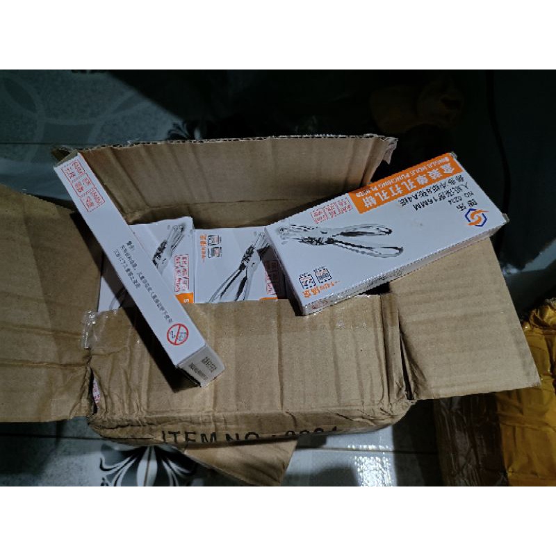 Kềm bấm nỉ, xốp, giấy