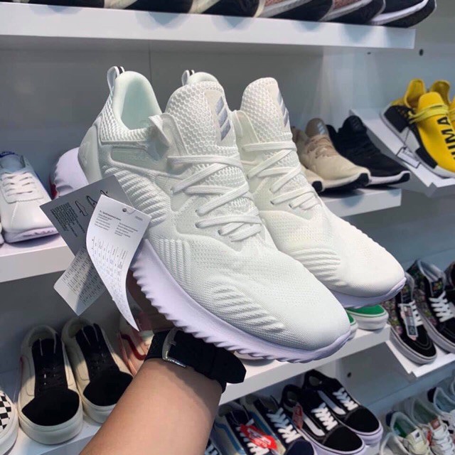(Video cận cảnh) Giày thể thao sneaker alphabounce trắng full