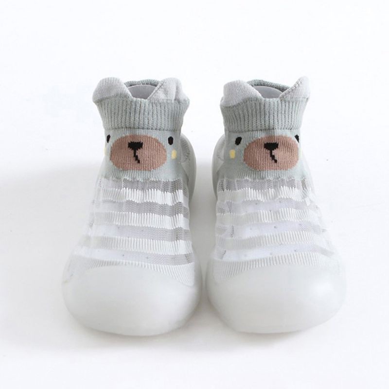 Giày vải đế mềm xinh xắn đáng yêu dành cho bé