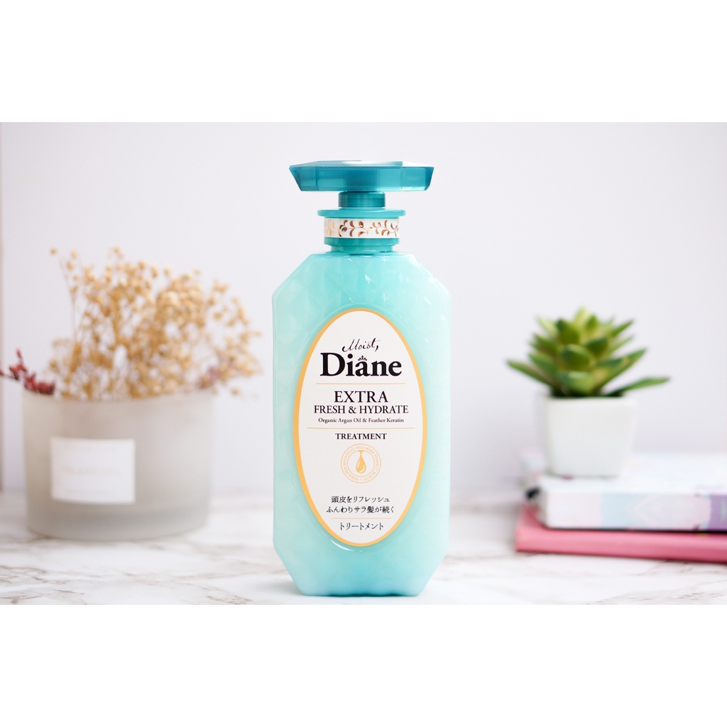 Dầu Xả Moist Diane Kiểm Soát Dầu Hương Khuynh Diệp Extra Fresh &amp; Hydrate Treatment 450ml