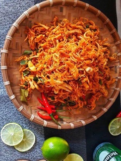 1KG KHÔ GÀ LÁ CHANH