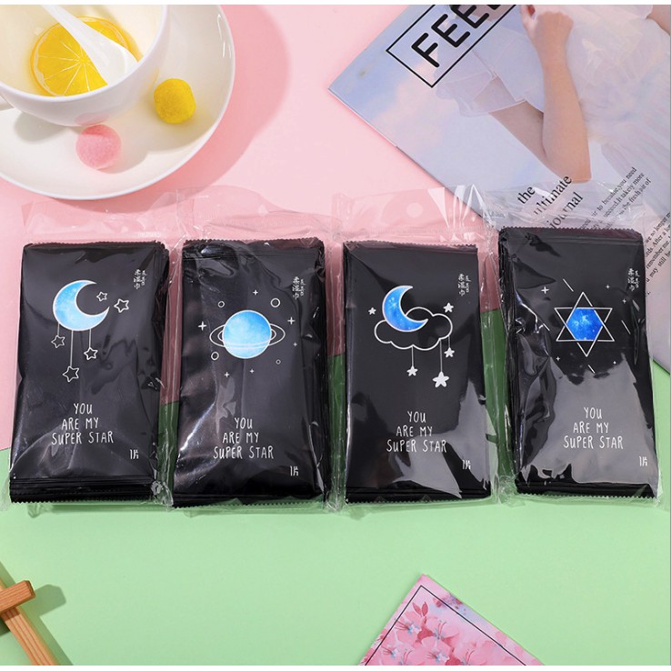Set 10 Khăn Giấy Ướt VẢI KHÔNG DỆT Hoạ Tiết Dễ Thương B094